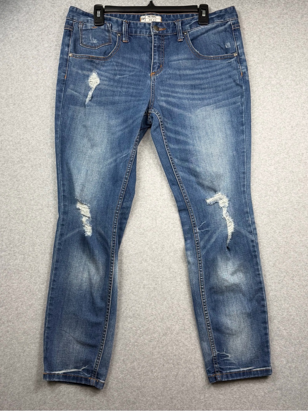 Free People Distressed Mid-rise Denim Jeans Women’s Size 31